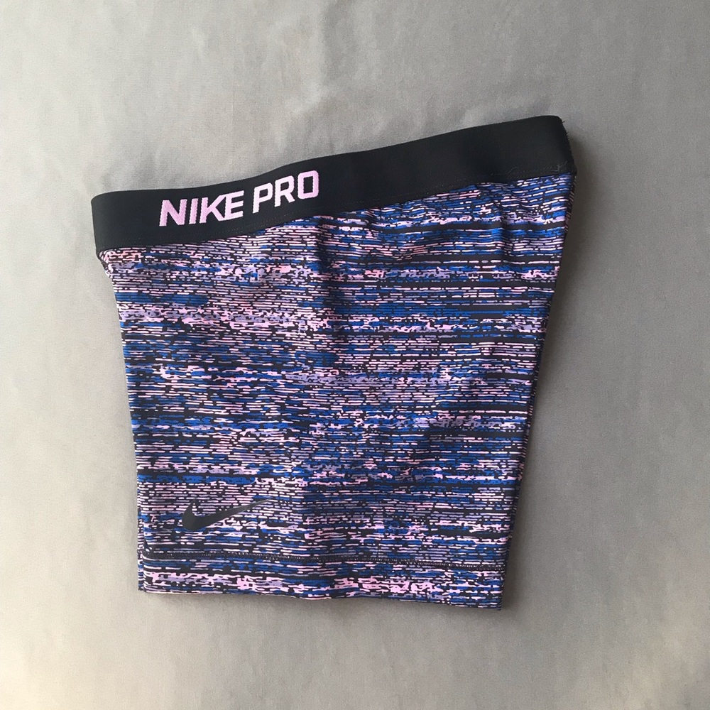 Medium Nike Pro Compression Shorts